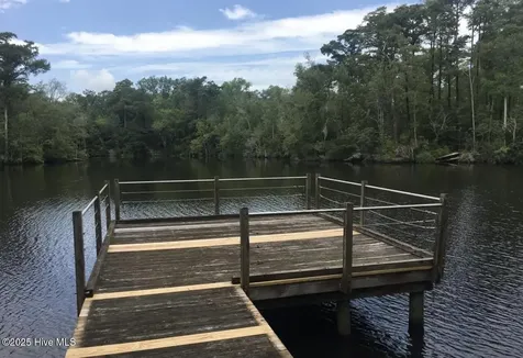 220 Colleton Court Edenton NC 27932