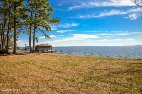 1224 Sound Shore Drive Edenton NC 27932