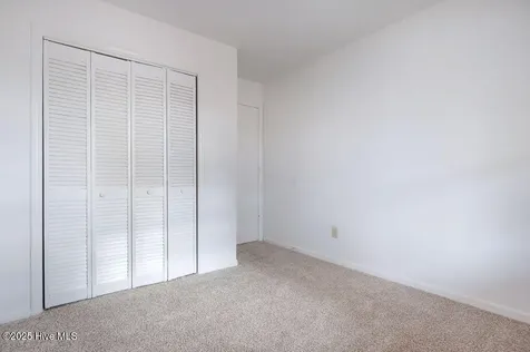 2218 Bridle Trail Midway Park NC 28544