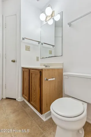 2218 Bridle Trail Midway Park NC 28544