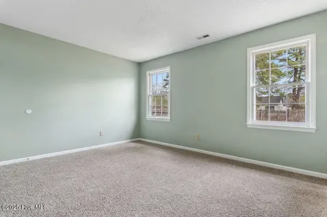 2218 Bridle Trail Midway Park NC 28544