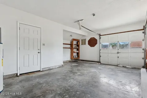 2218 Bridle Trail Midway Park NC 28544