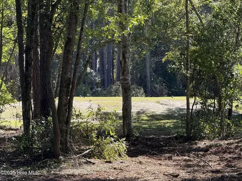 900 Crooked Creek Drive New Bern NC 28560
