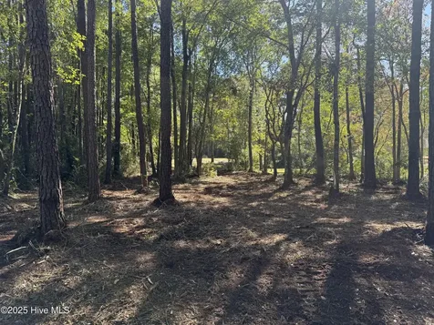 900 Crooked Creek Drive New Bern NC 28560