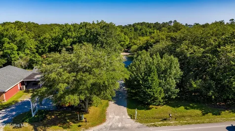 1559 Nc-24 Newport NC 28570