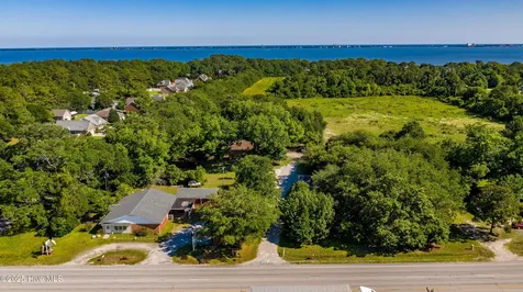 1559 Nc-24 Newport NC 28570