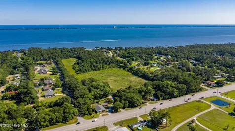 1559 Nc-24 Newport NC 28570