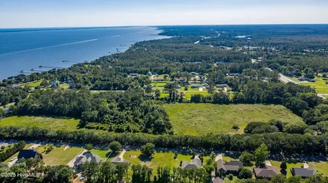 1559 Nc-24 Newport NC 28570