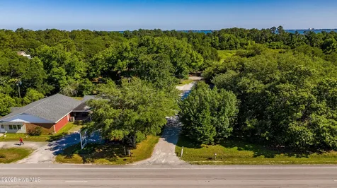 1559 Nc-24 Newport NC 28570