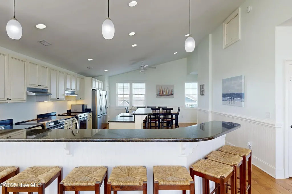 39 Porpoise Place North Topsail Beach NC 28460