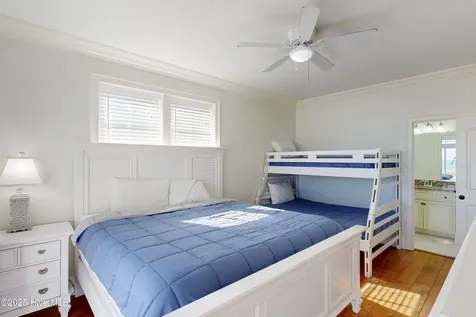 39 Porpoise Place North Topsail Beach NC 28460