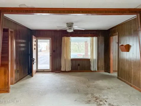 110 W Church Street Kelford NC 27847