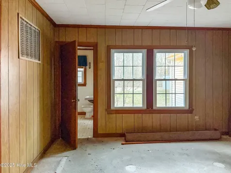 110 W Church Street Kelford NC 27847