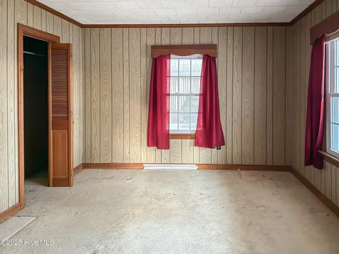 110 W Church Street Kelford NC 27847