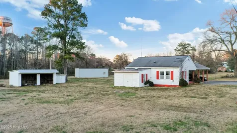 110 W Church Street Kelford NC 27847