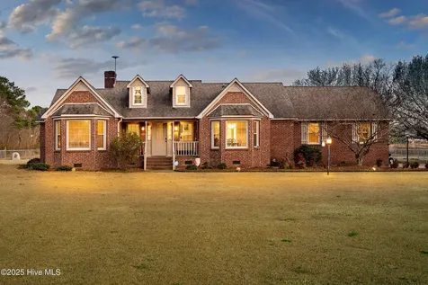 2771 H C Turner Road Pink Hill NC 28572