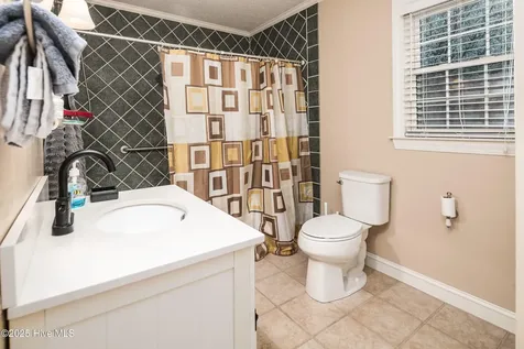 2771 H C Turner Road Pink Hill NC 28572