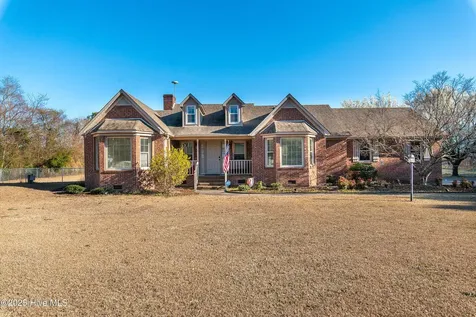 2771 H C Turner Road Pink Hill NC 28572