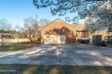 2771 H C Turner Road Pink Hill NC 28572
