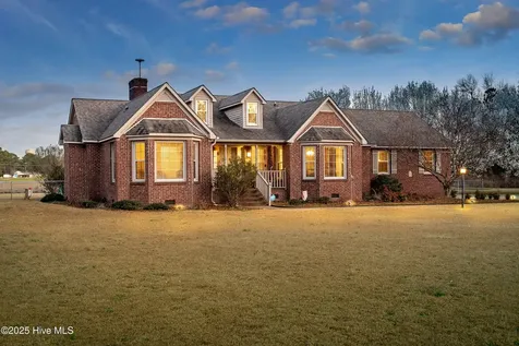 2771 H C Turner Road Pink Hill NC 28572
