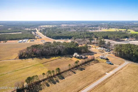 2771 H C Turner Road Pink Hill NC 28572