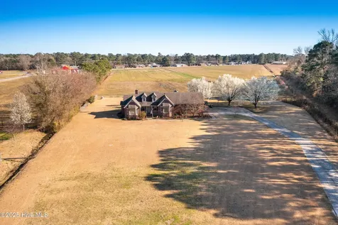 2771 H C Turner Road Pink Hill NC 28572