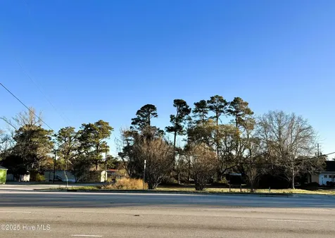 100 Leslie Lane Swansboro NC 28584
