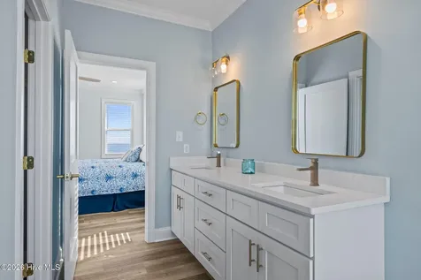1707 Emerald Drive Emerald Isle NC 28594