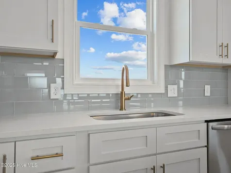 1707 Emerald Drive Emerald Isle NC 28594