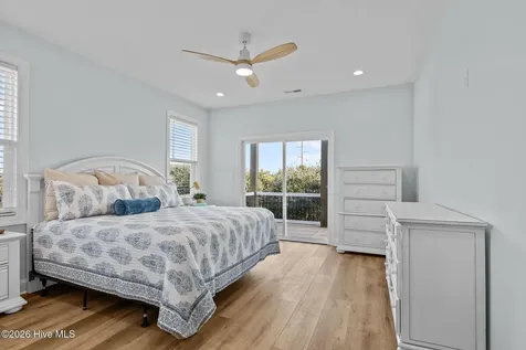 1707 Emerald Drive Emerald Isle NC 28594