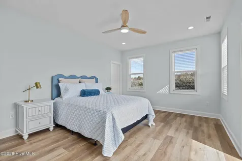 1707 Emerald Drive Emerald Isle NC 28594