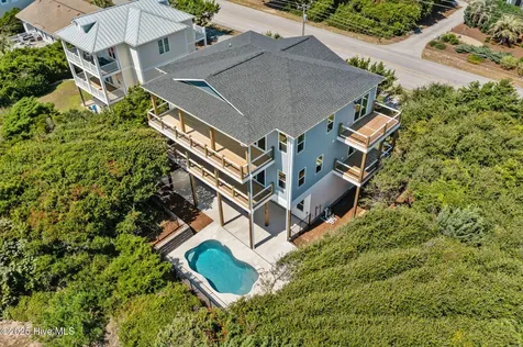 1707 Emerald Drive Emerald Isle NC 28594