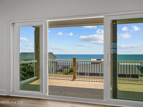1707 Emerald Drive Emerald Isle NC 28594