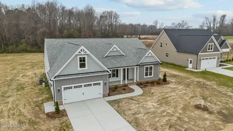 4710 Burning Tree Lane N Wilson NC 27896