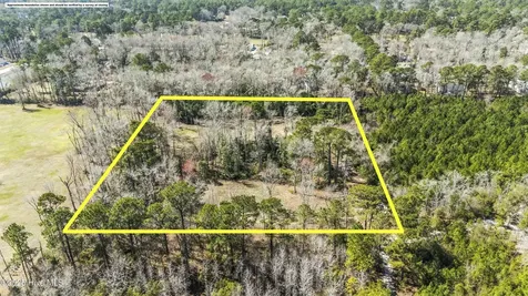 634 Persimmon Road Calabash NC 28467
