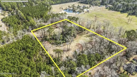 634 Persimmon Road Calabash NC 28467