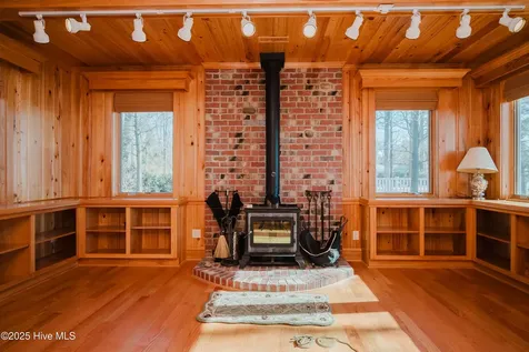 121 Nixons Beach Road Edenton NC 27932