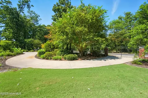 121 Nixons Beach Road Edenton NC 27932