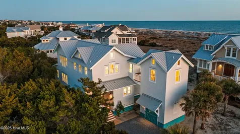 20 Coquina Trail Bald Head Island NC 28461