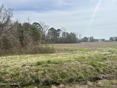 260 Bragaw Lane Chocowinity NC 27817