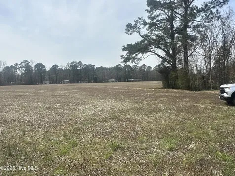 260 Bragaw Lane Chocowinity NC 27817