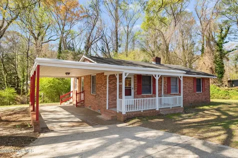 3630 E 10th Street Greenville NC 27858