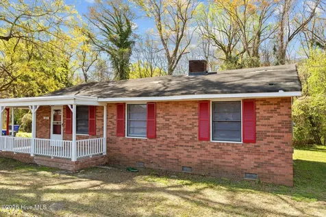 3630 E 10th Street Greenville NC 27858