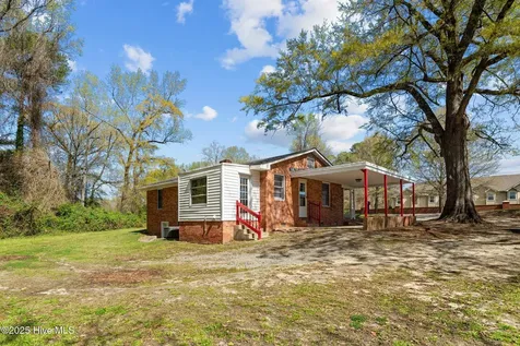 3630 E 10th Street Greenville NC 27858