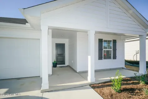 4853 Abbington Oaks Way SE Southport NC 28461