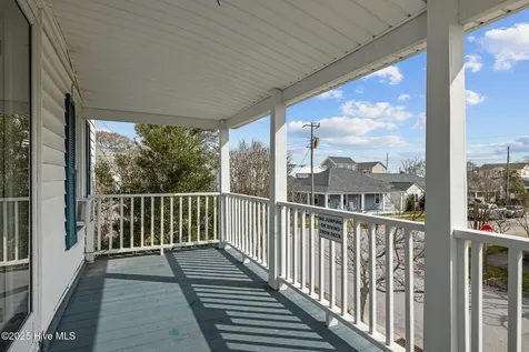 209 N 8th Street Morehead City NC 28557