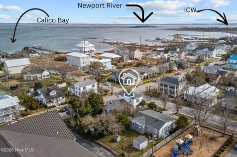 209 N 8th Street Morehead City NC 28557
