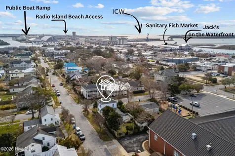 209 N 8th Street Morehead City NC 28557