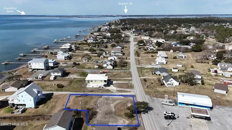 908 & 922 Island Road Harkers Island NC 28531