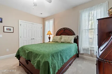 2824 Pine Forest Drive Southport NC 28461
